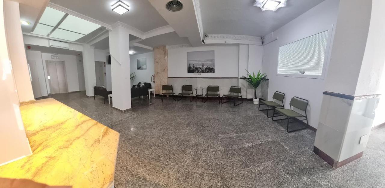 Hostal Nerjasol מראה חיצוני תמונה